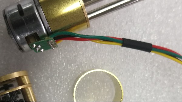 深圳步進(jìn)電機減速器電機廠家為您揭秘：步進(jìn)電機有沒有編碼器?