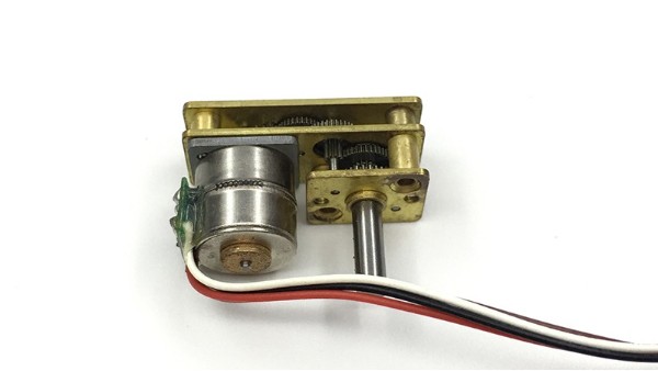 深圳步進(jìn)電機(jī)減速器電機(jī)廠家?guī)?認(rèn)識步進(jìn)電機(jī)